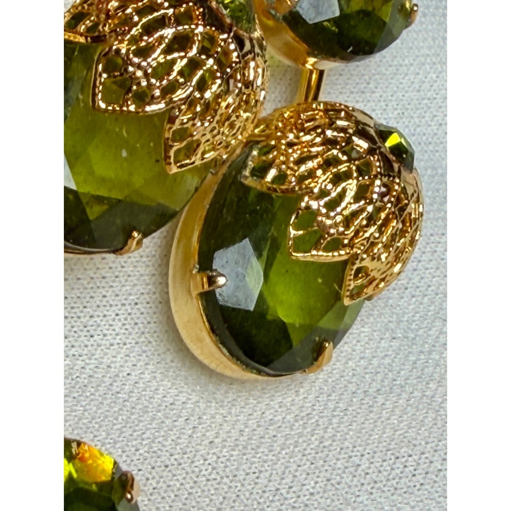Vintage Sarah Coventry Gold Tone Olive Green Glass Stone Spray Brooch Pin - Picture 3 of 9